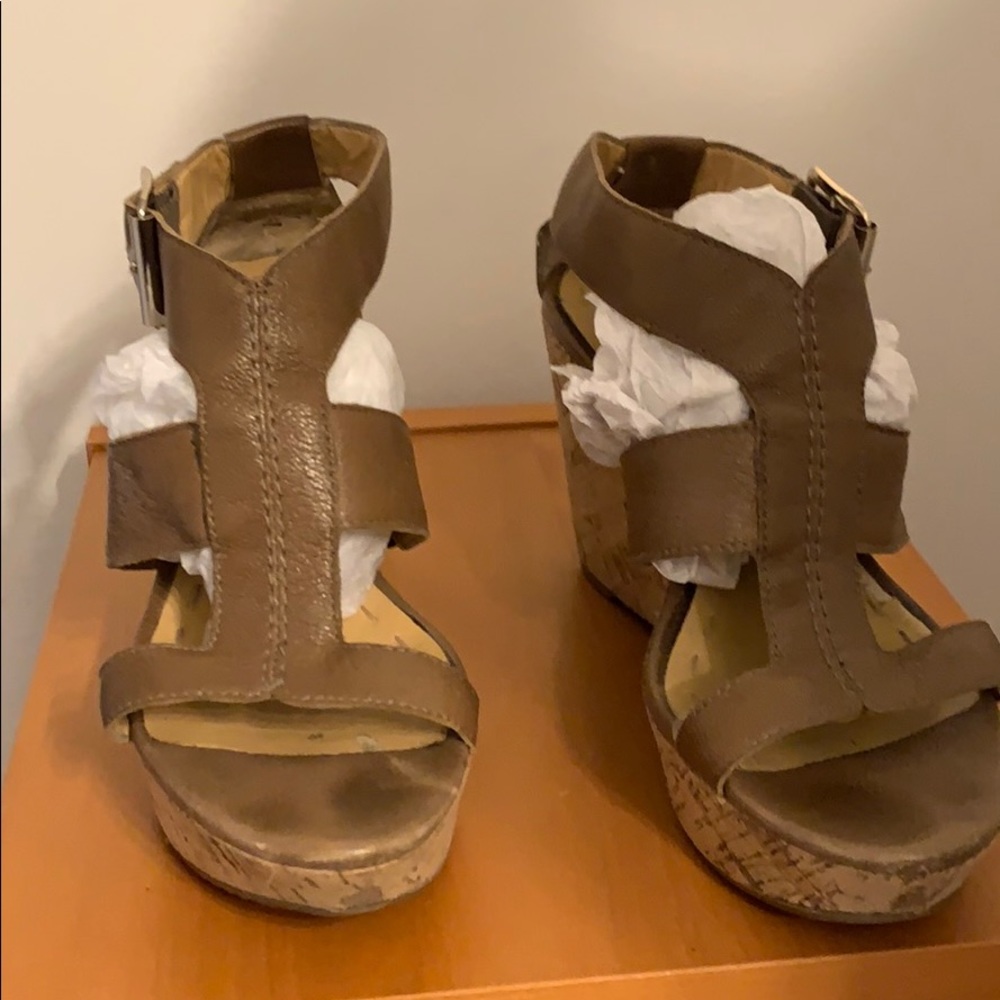 Nine West sandals - Picture 2 of 9